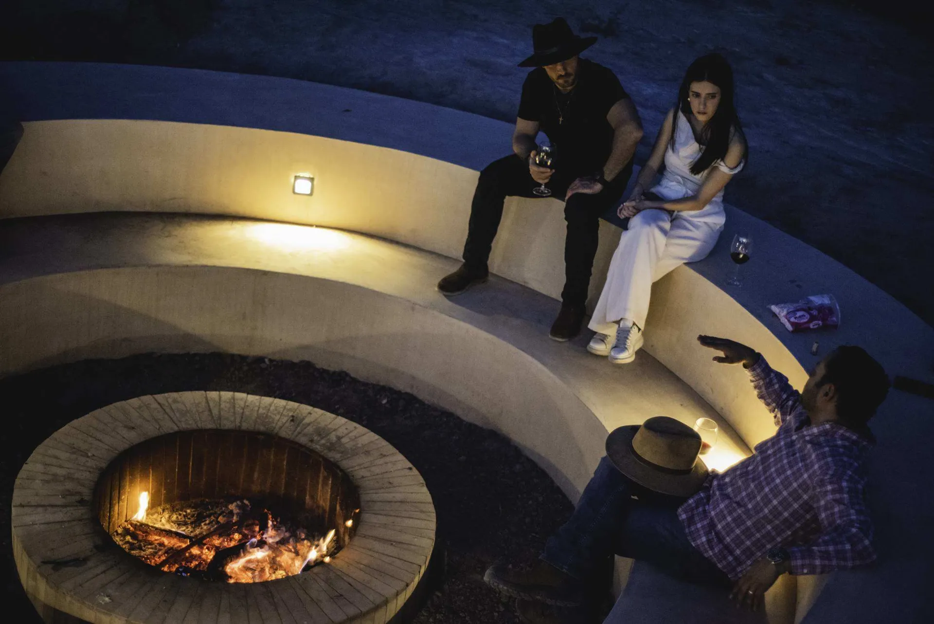 Firepit encendido de noche, Sierto, General Cepeda, Coahuila